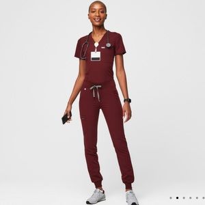 Figs scrubs set
